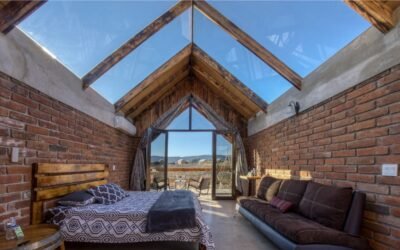 Cabins in Valle de Guadalupe: Among vineyards and wood
